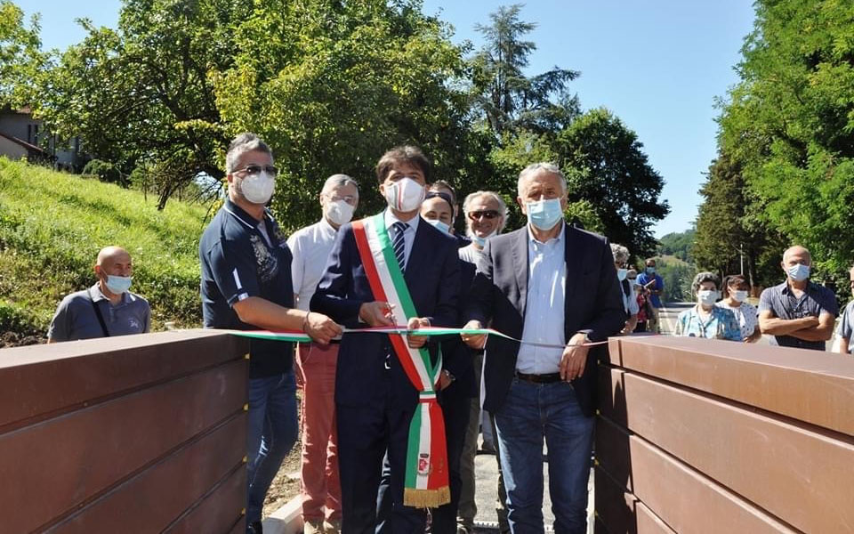 Inaugurato il ponte di Molin del Sasso, nel comune di Pratovecchio Stia