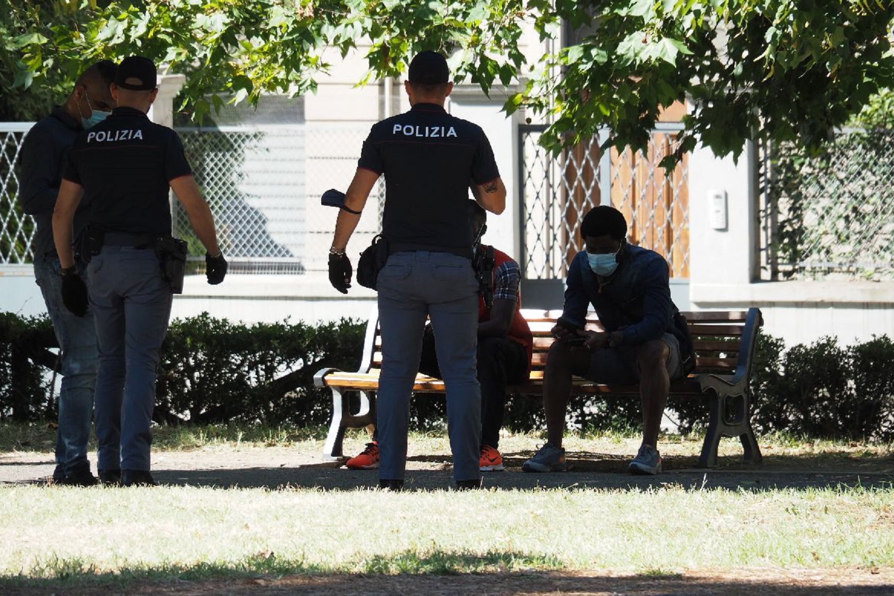 Polizia di stato: Servizio straordinario di controllo del territorio per contrastare e reprimere lo spaccio di stupefacente in zona Saione