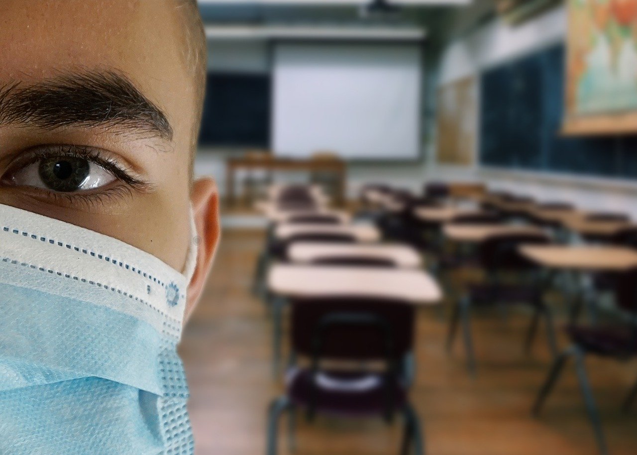 Arezzo, novità sulle aperture delle scuole statali