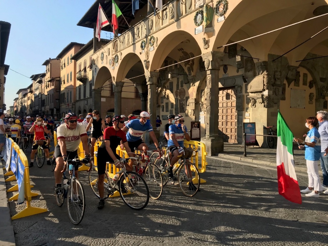 Valdarno: ciclismo vintage, successo per l’ottava edizione de “La Marzocchina”