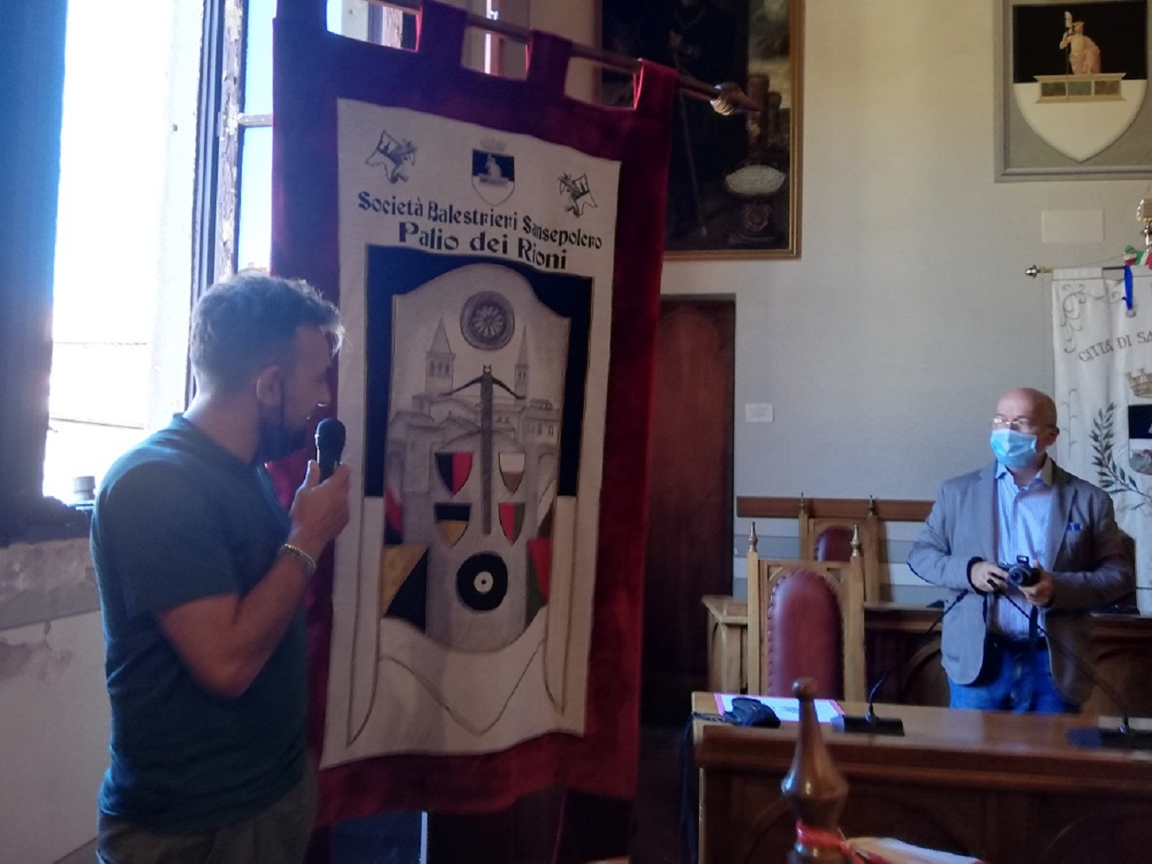 Sansepolcro, Palio della Balestra, il drappo creato dalle merlettaie del Borgo