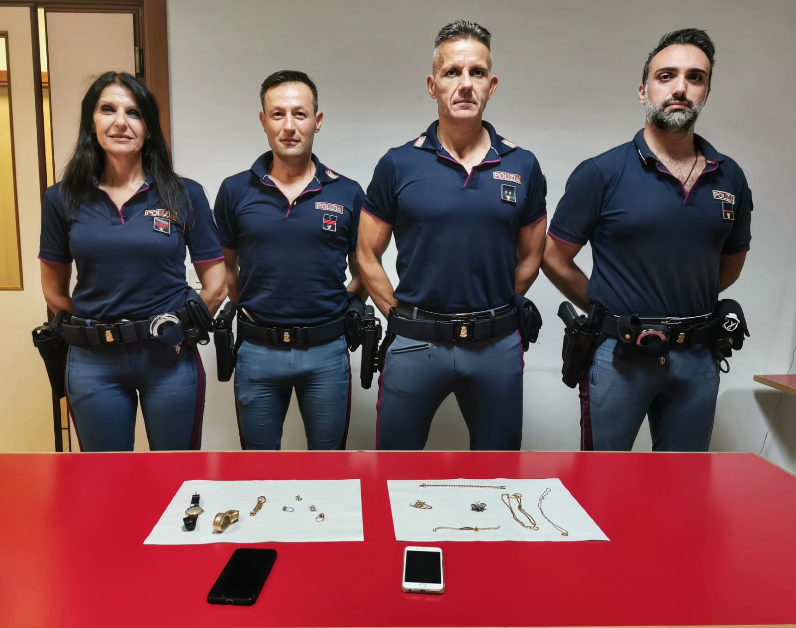 Anziana truffata in provincia di Lecco, truffatori fermati ad Arezzo dalla Polizia di Stato