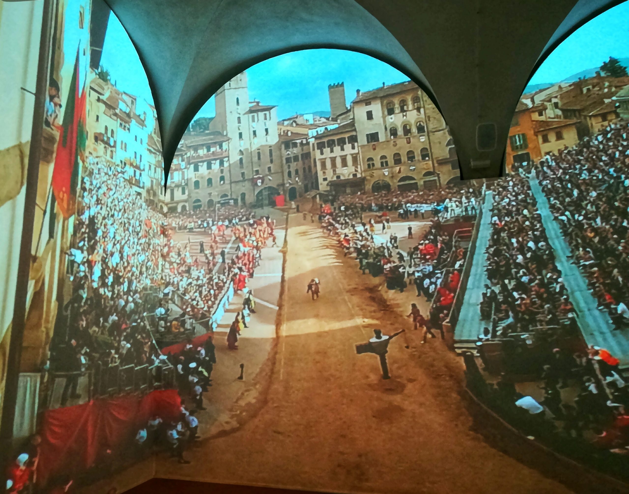 Cambia l’orario del Percorso Espositivo “I Colori della Giostra”