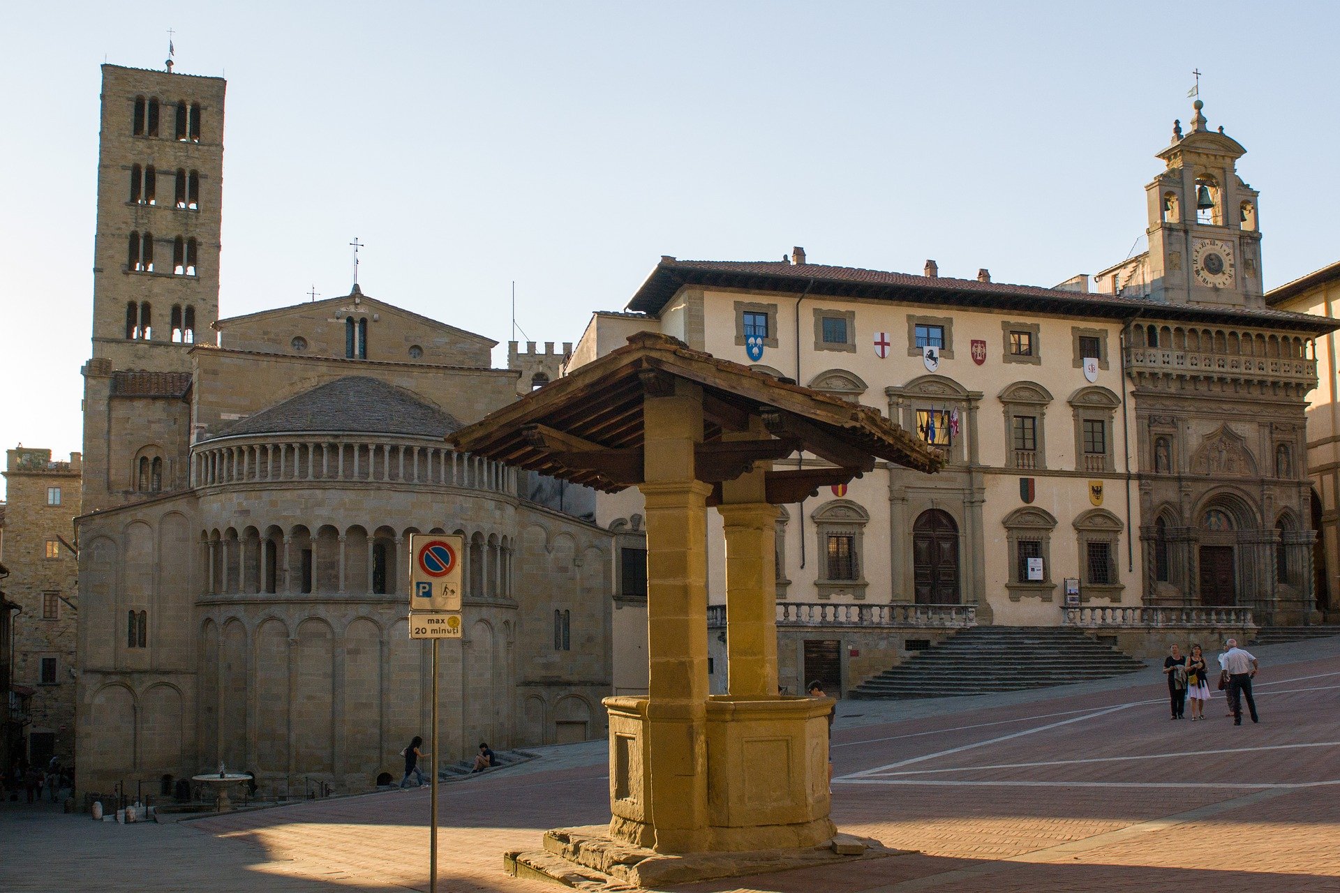 Riaperture, Fdi: “Coprifuoco? No, grazie”. Flash mob venerdì sera in Piazza Grande ad Arezzo