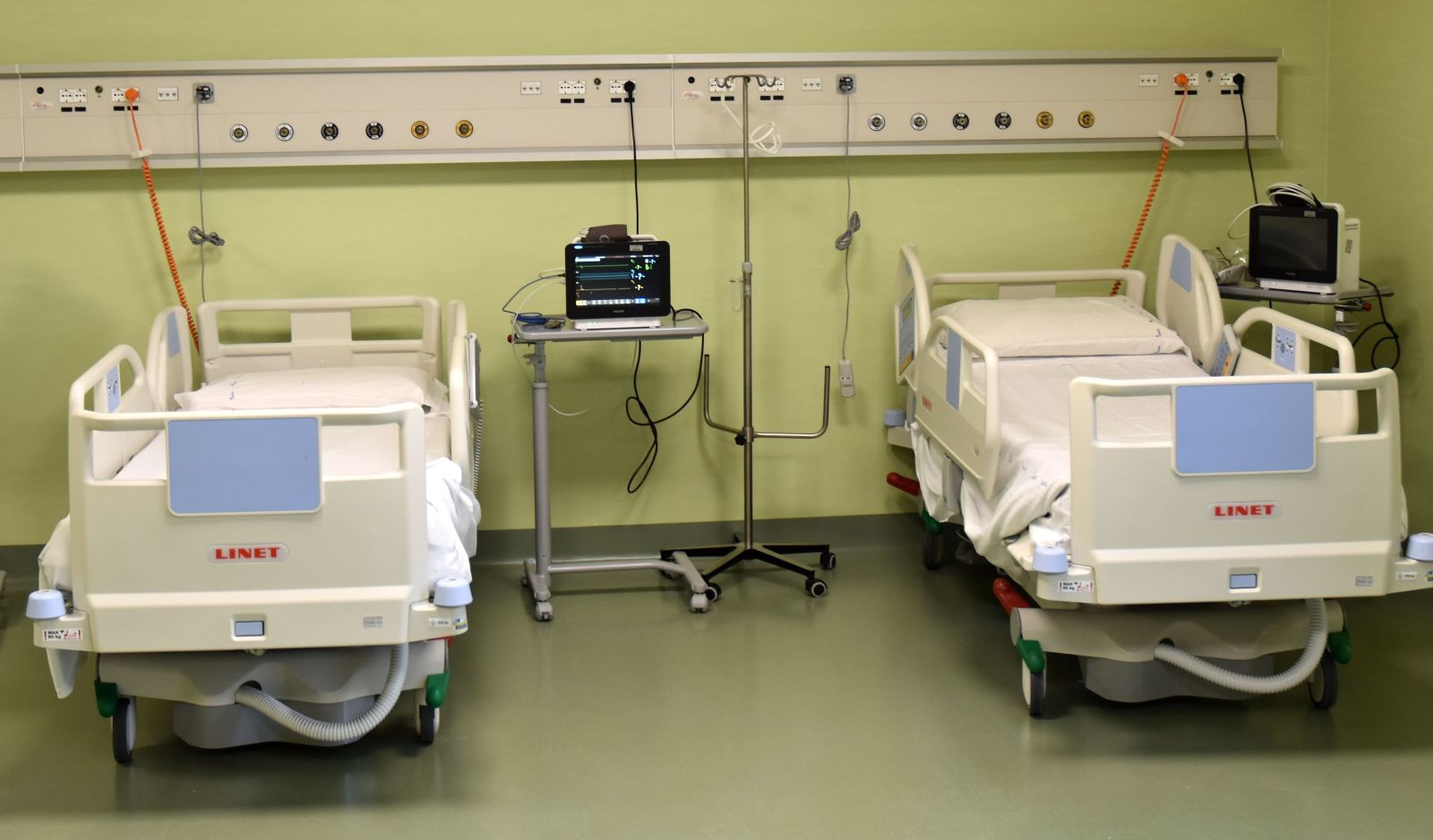 San Donato: 101 letti dedicati ai pazienti Covid. Giani: “ristrutturare l’ospedale aretino è tra le 5 priorità della sanità Toscana”