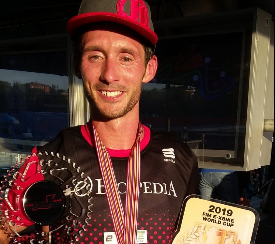 Il bibbienese Roberto Fabbri ha vinto la maglia tricolore di E-XBike