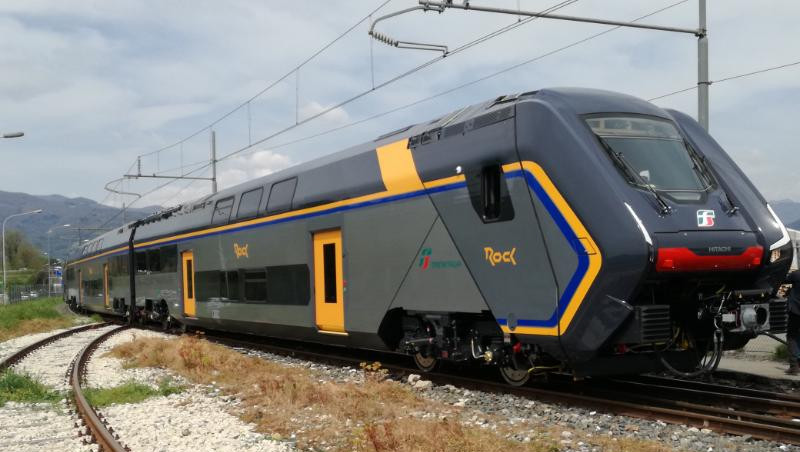 Arrivato il quarto Rock. Baccelli: “Entro il 2021, 15 i treni di ultima generazione in servizio”