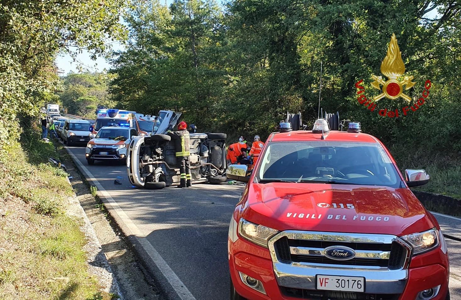 Incidente a Ponticino, tre le auto coinvolte
