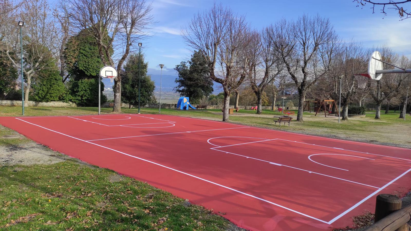 Anghiari, riqualificazione di Campo della Fiera: l’area basket torna nuova