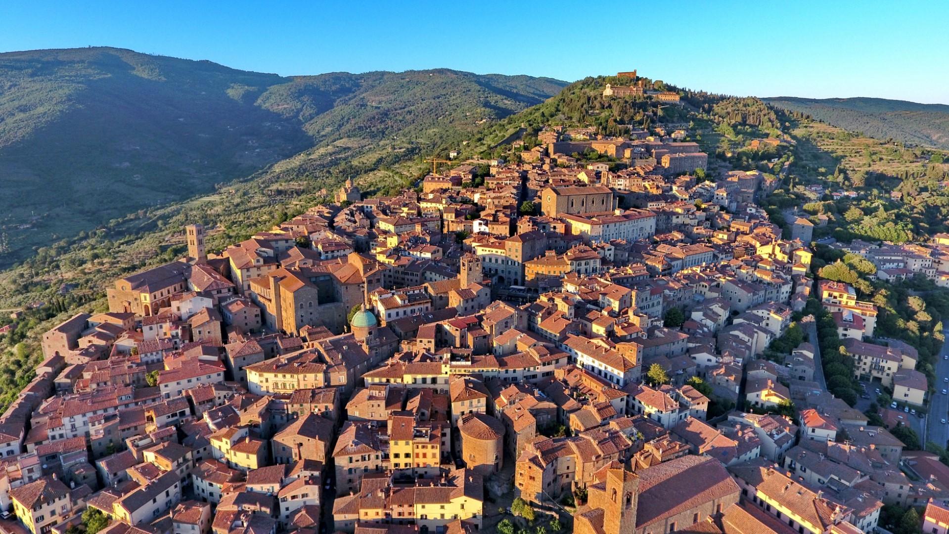 Cortona, divieto di circolazione su via Dardano