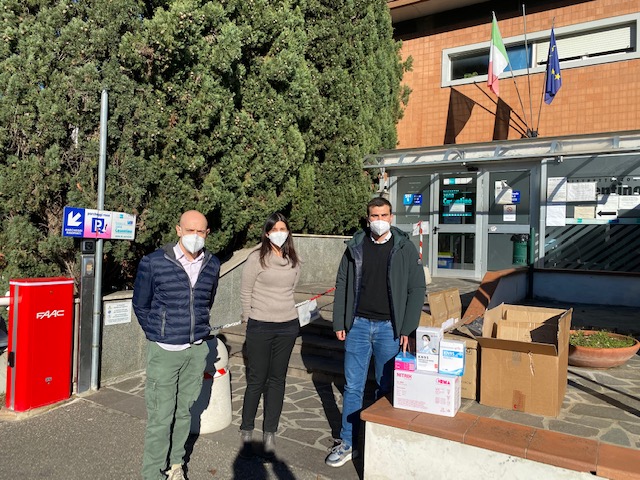 Bibbiena: l’amministrazione dona DPI al Distretto sanitario del Casentino