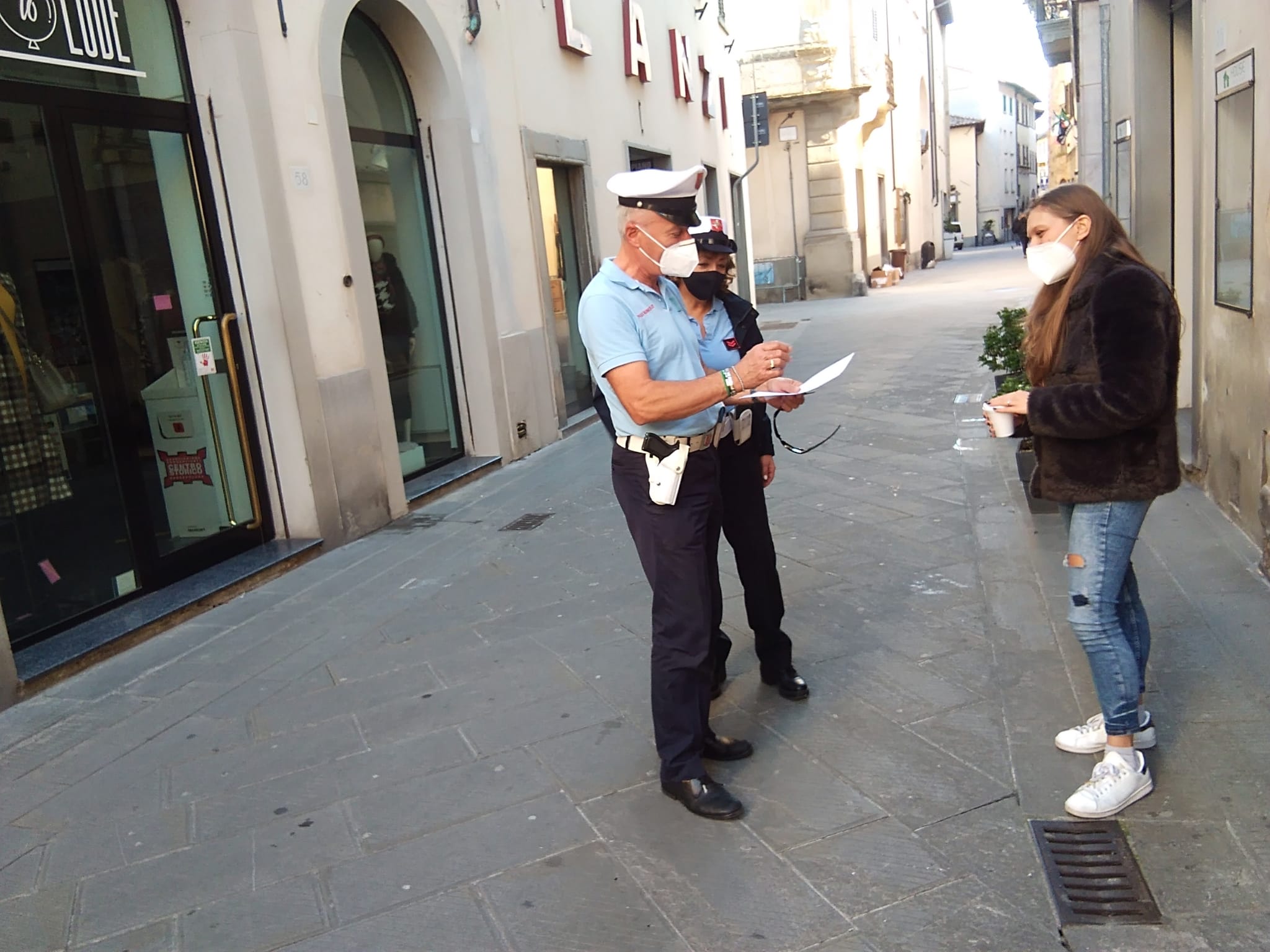 Covid, i controlli a Sansepolcro della Municipale e il sostegno alla Asl nel tracciamento