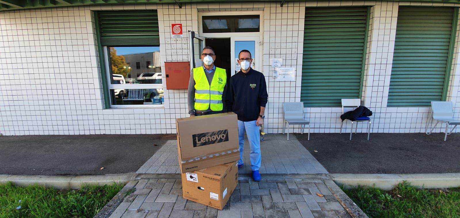 Il Rotary Club Arezzo dona nuove tecnologie  al reparto malattie infettive del San Donato