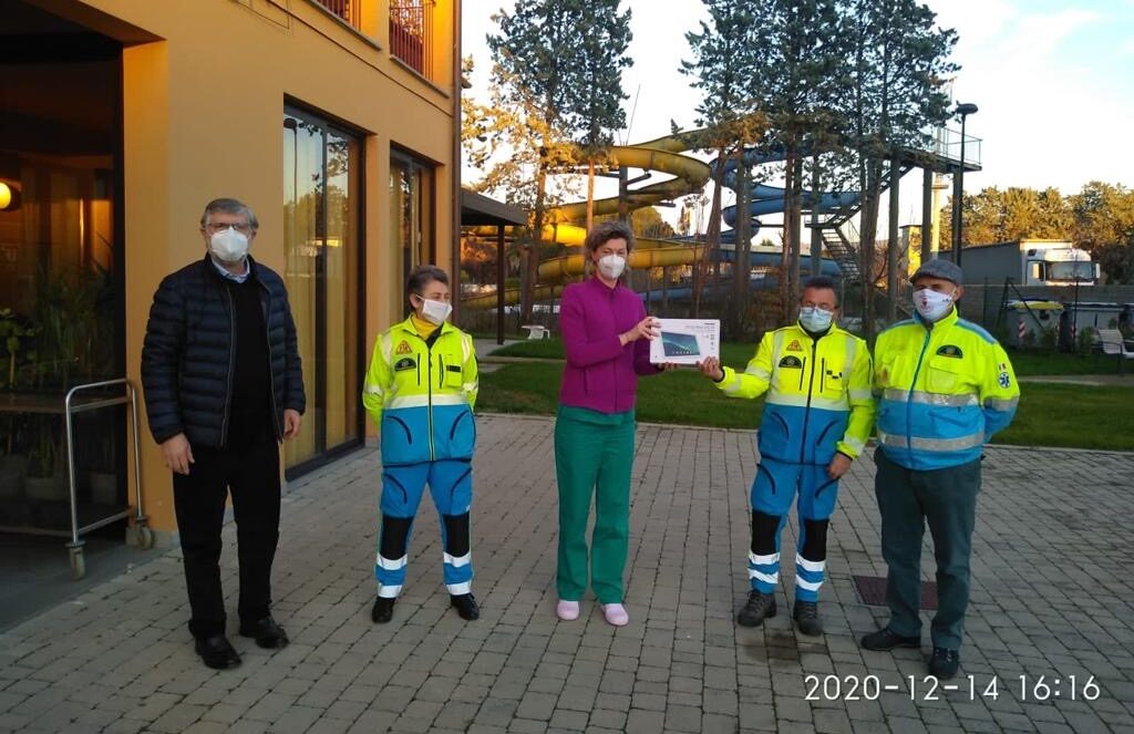 Civitella, la Misericordia MonteCivi dona un tablet alla Rsa Becattini