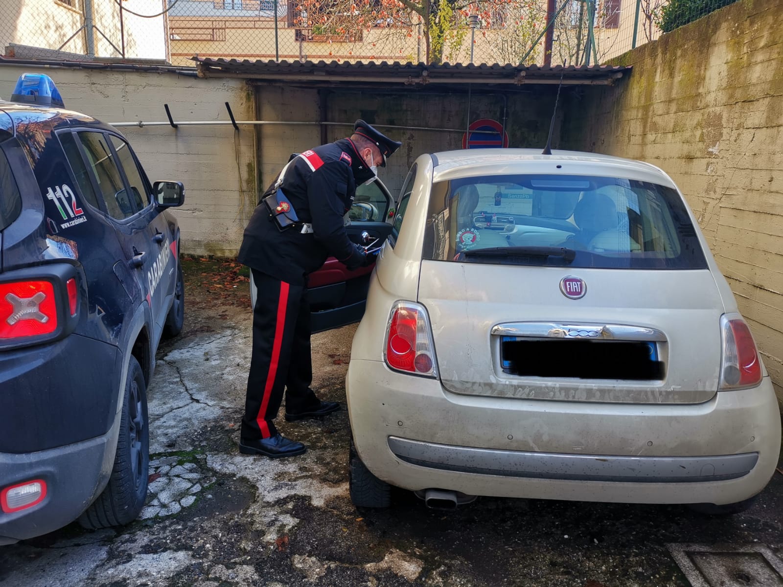 Furti seriali: arrestata coppia di fidanzati