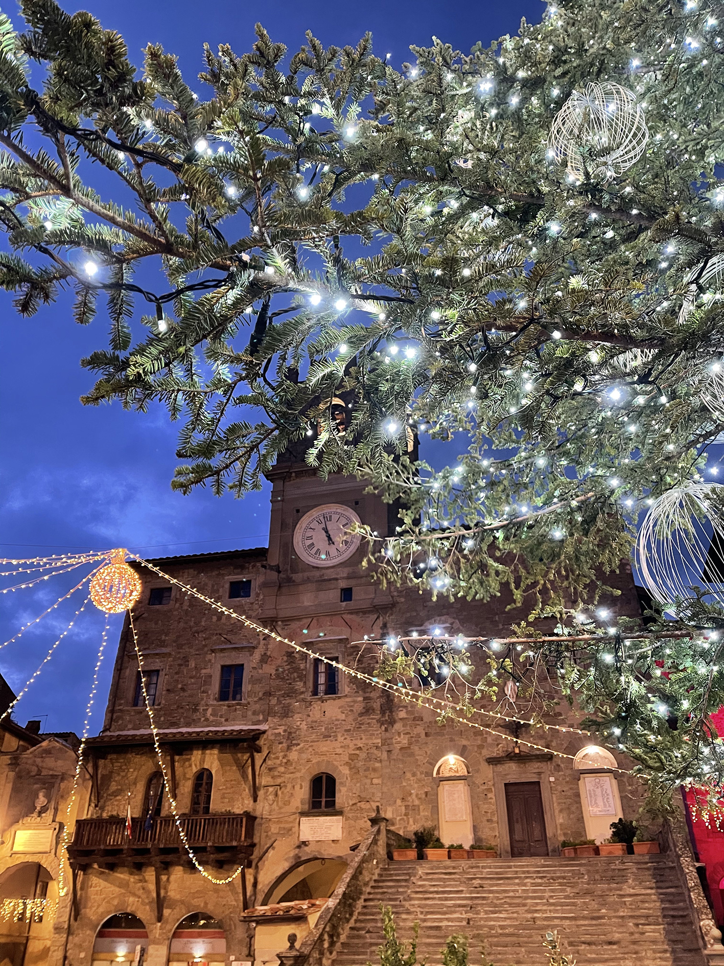 Cortona: apre la casa di Babbo Natale