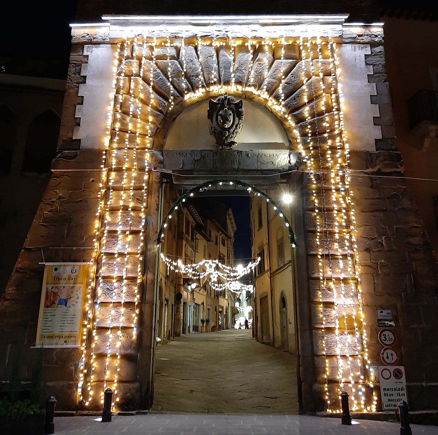Un Monte di luce e colori