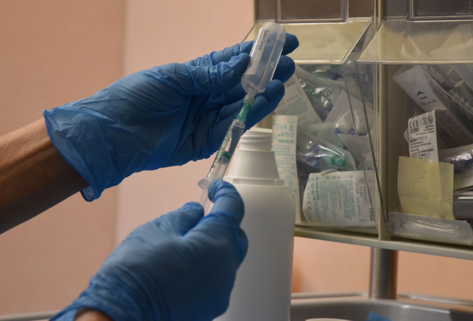 Con l’arrivo dei vaccini l’Asl Toscana sud est intensifica le vaccinazioni agli estremamente vulnerabili: 15mila sms e telefonate per fissare gli appuntamenti