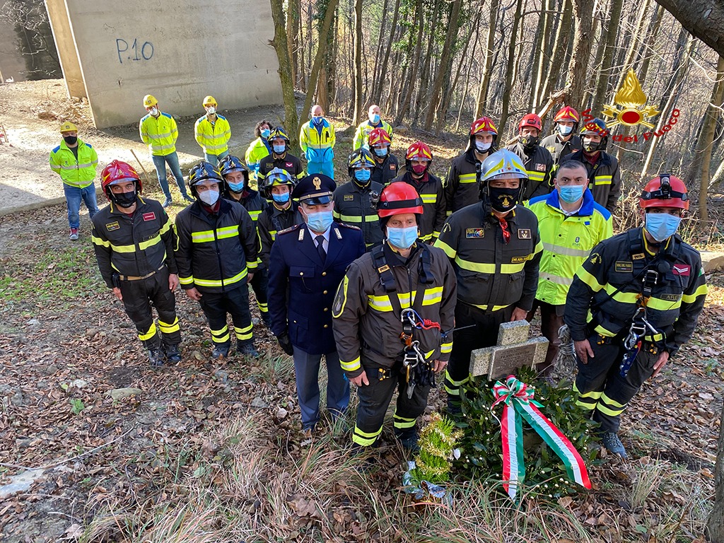 I Vigili del Fuoco di Arezzo ricordano oggi il collega Filippo Bertini deceduto 21 anni fa