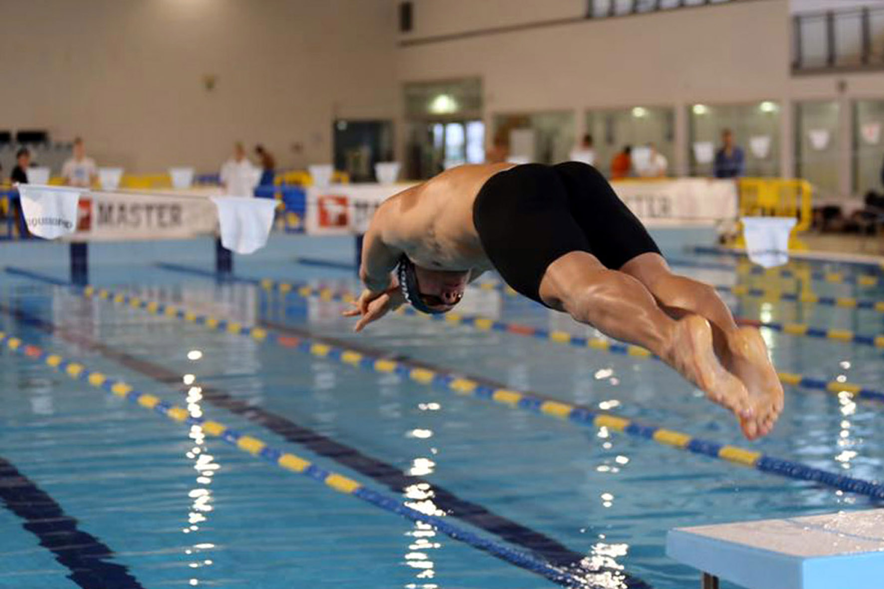 Tre ori e due argenti per i Master della Chimera Nuoto
