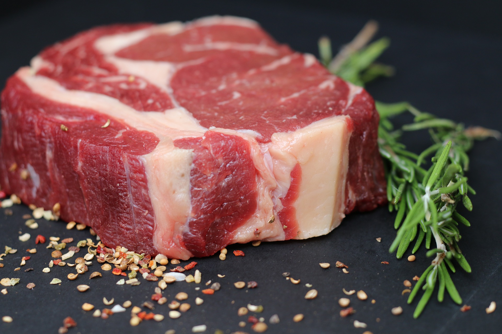Bistecca alla fiorentina e pomodoro Borsa di Montone: new entry nei prodotti tradizionali