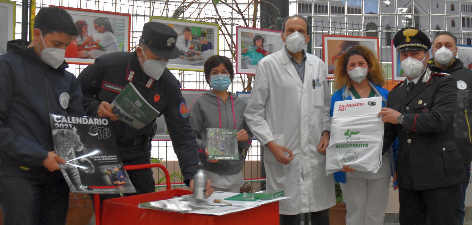 I Carabinieri forestali insegnano la biodiversità ai bambini del San Donato