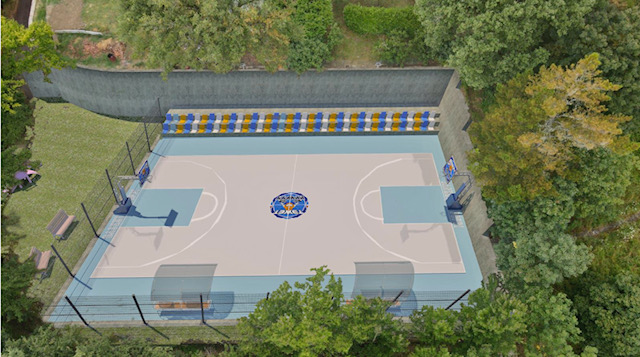 Sotto il castello di Poppi nasce un nuovo campo da basket