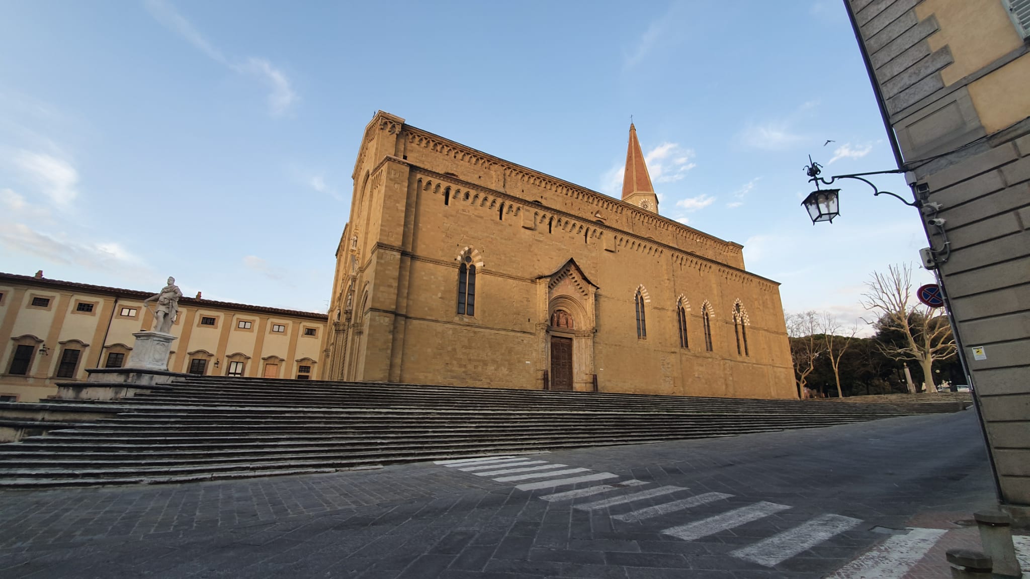 Il Duomo di Arezzo illuminato con apparecchi a led di altissima qualità