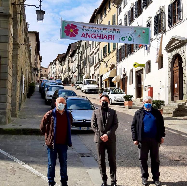 ANGHIARI C’E’: è questo lo slogan di Comune, Misericordia e Frates per la campagna vaccinale