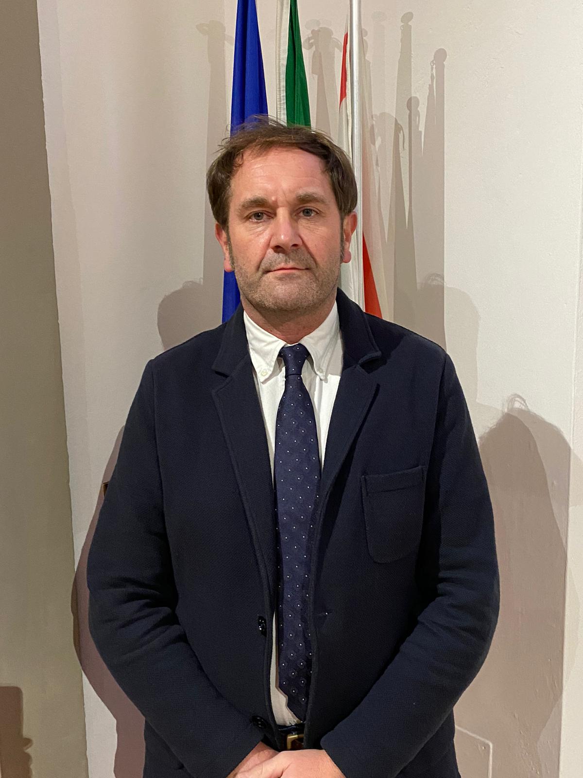 Ospedale San Donato, la preoccupazione di Veneri e Casucci: “Sono in esaurimento i posti Covid e in terapia intensiva” Ospedale San Donato, la preoccupazione di Veneri e Casucci: “Sono in esaurimento i posti Covid e in terapia intensiva”