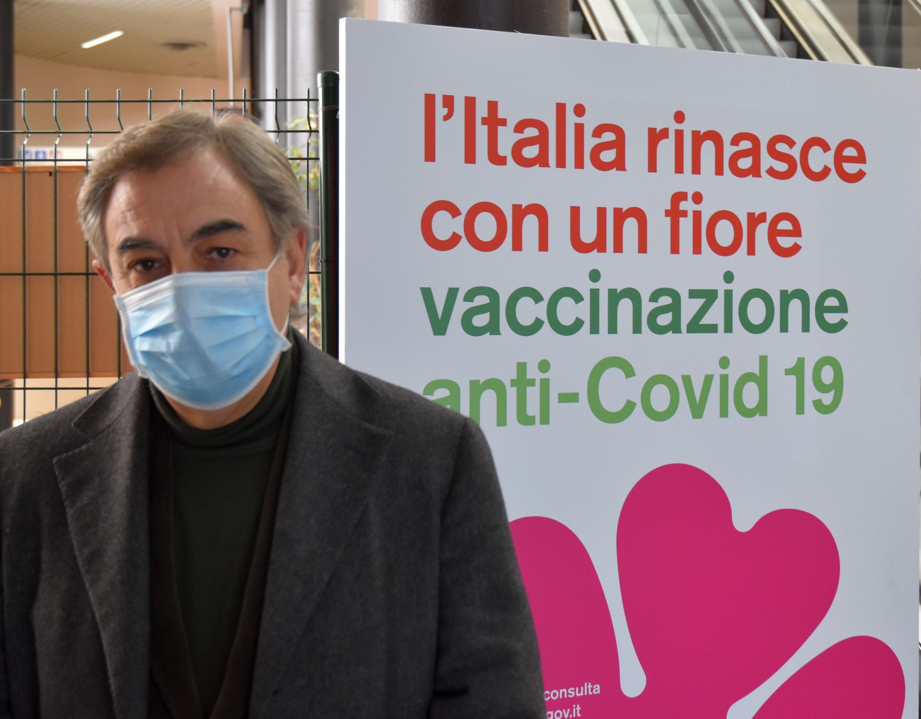 Zeneca: sospeso fino alla decisione di Ema