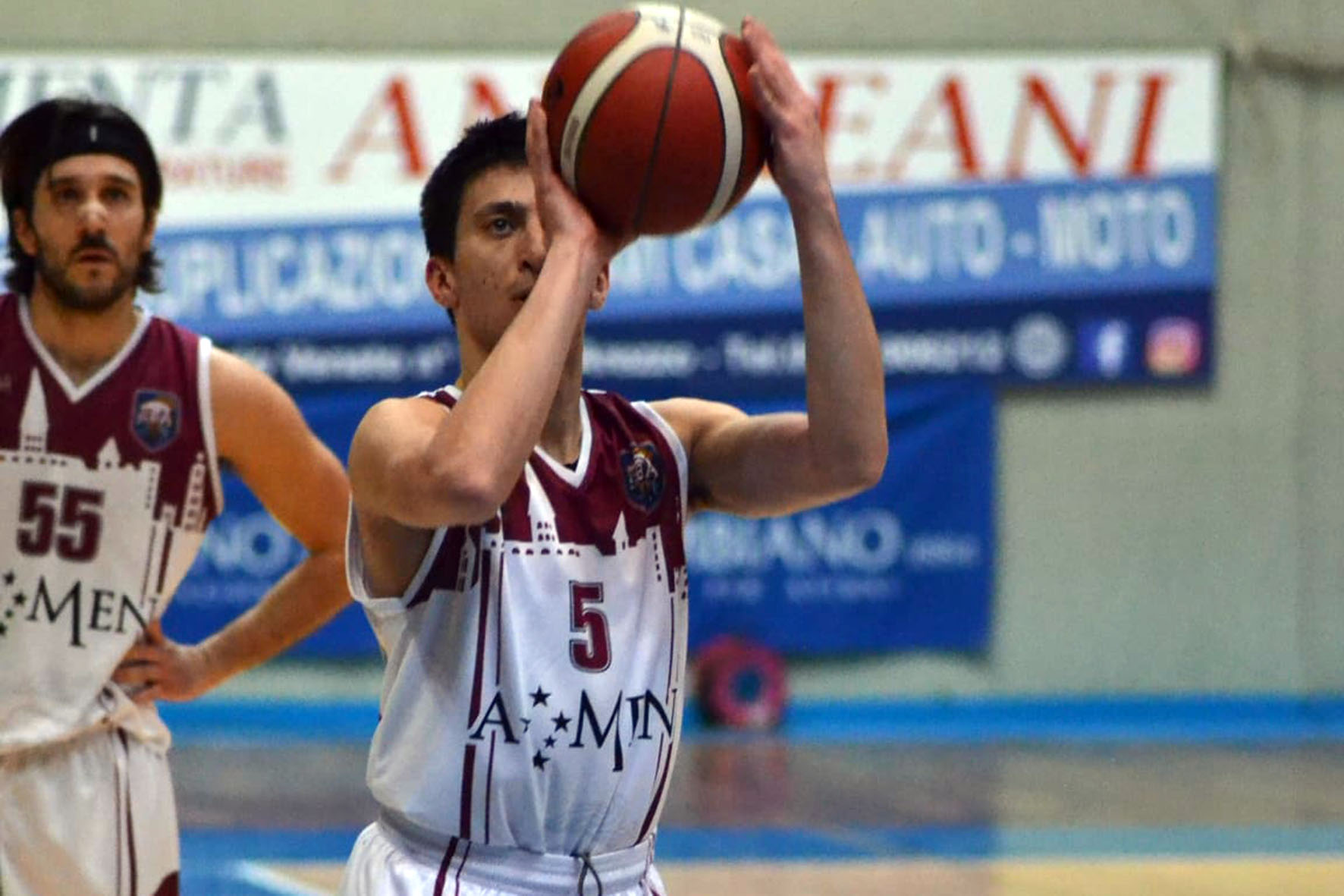 Amen Scuola Basket Arezzo mette paura a Montecatini