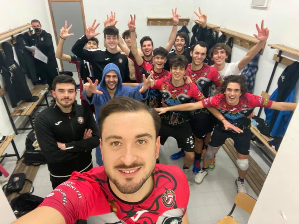 Il Club Arezzo mantiene la vetta e conquista la seconda fase Il Club Arezzo mantiene la vetta e conquista la seconda fase