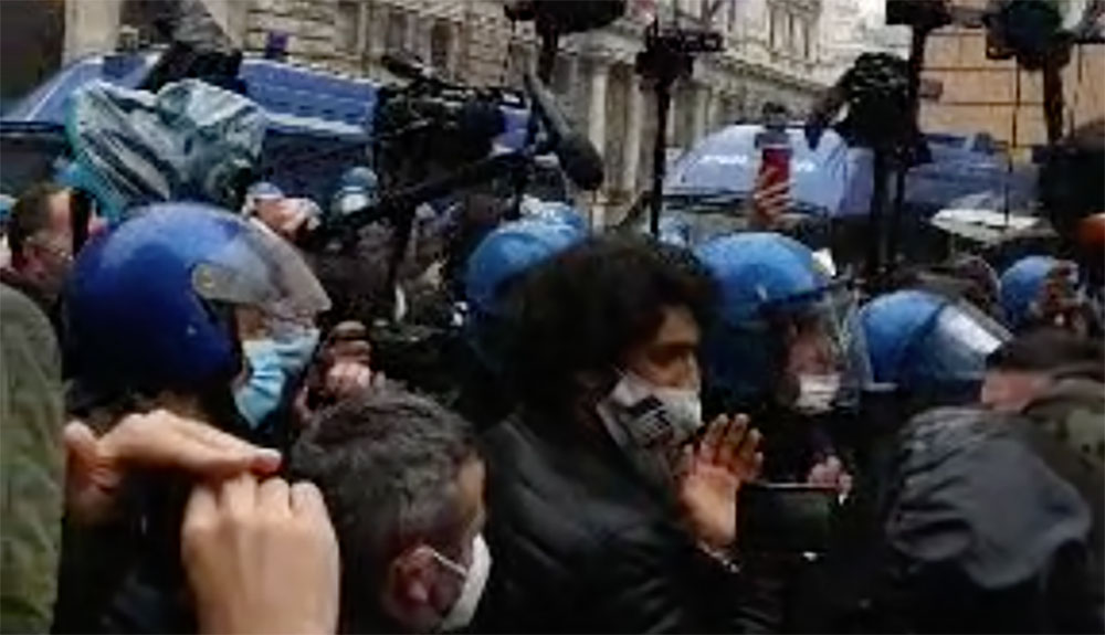 Covid, ristoratori di ‘IoApro’ a Roma: “In 20 mila verso Montecitorio”