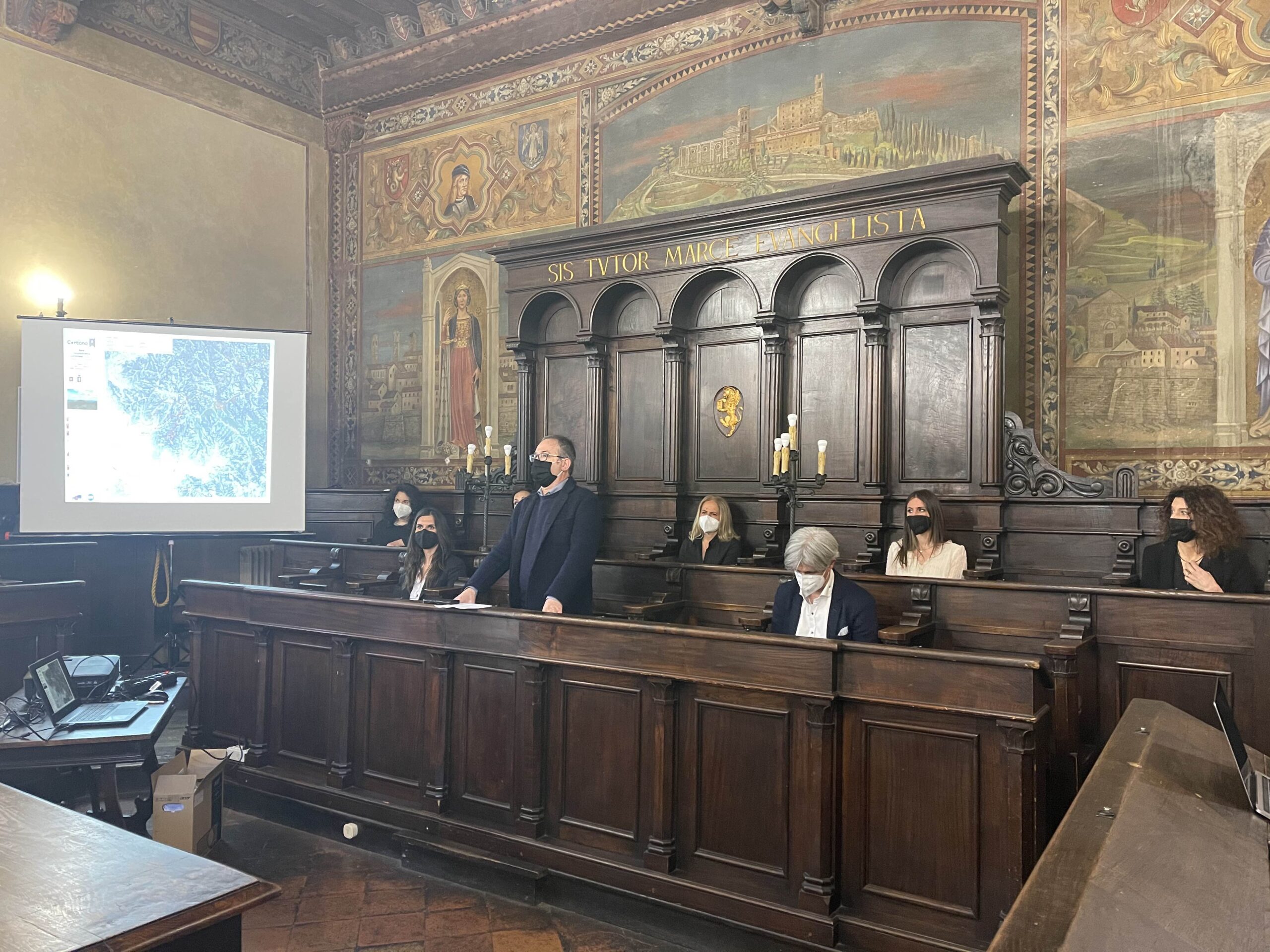 Presentata la Rete escursionistica della Montagna cortonese