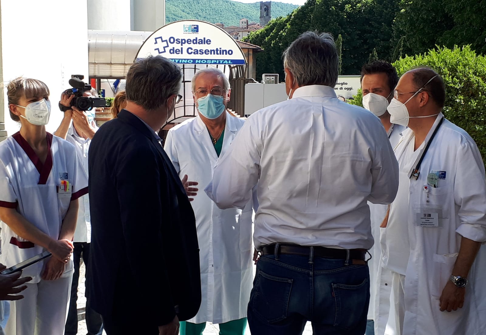 Sanità, Ceccarelli e De Robertis con l’assessore regionale Bezzini in visita nei piccoli ospedali della provincia