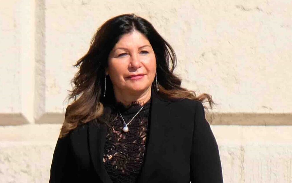 Allerta lupo, il prefetto De Luca: “Evitare iniziative personali o private, sono illegali e pericolose” Allerta lupo, il prefetto De Luca: “Evitare iniziative personali o private, sono illegali e pericolose”