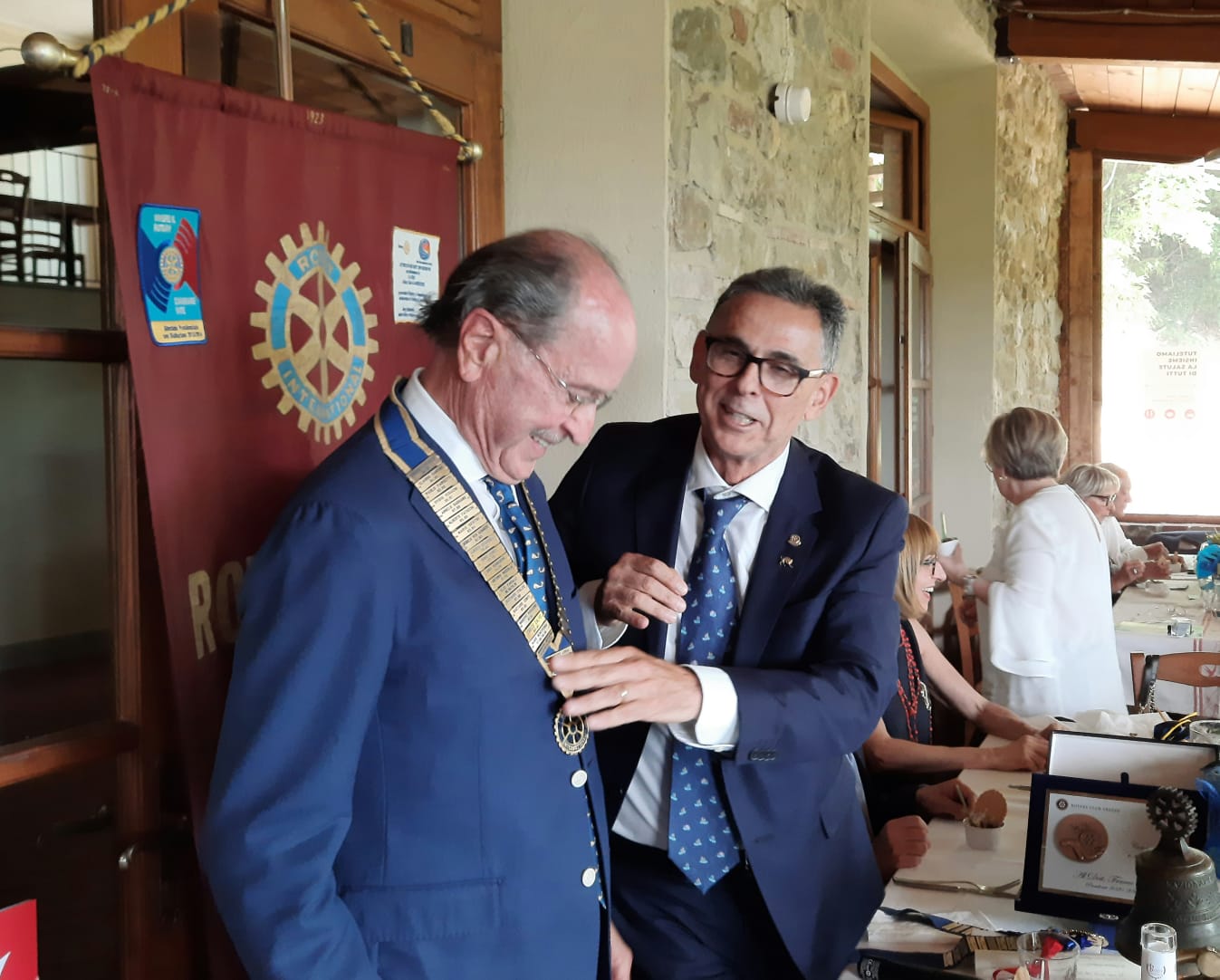 Rotary club Arezzo: celebrato il “Passaggio della Campana”