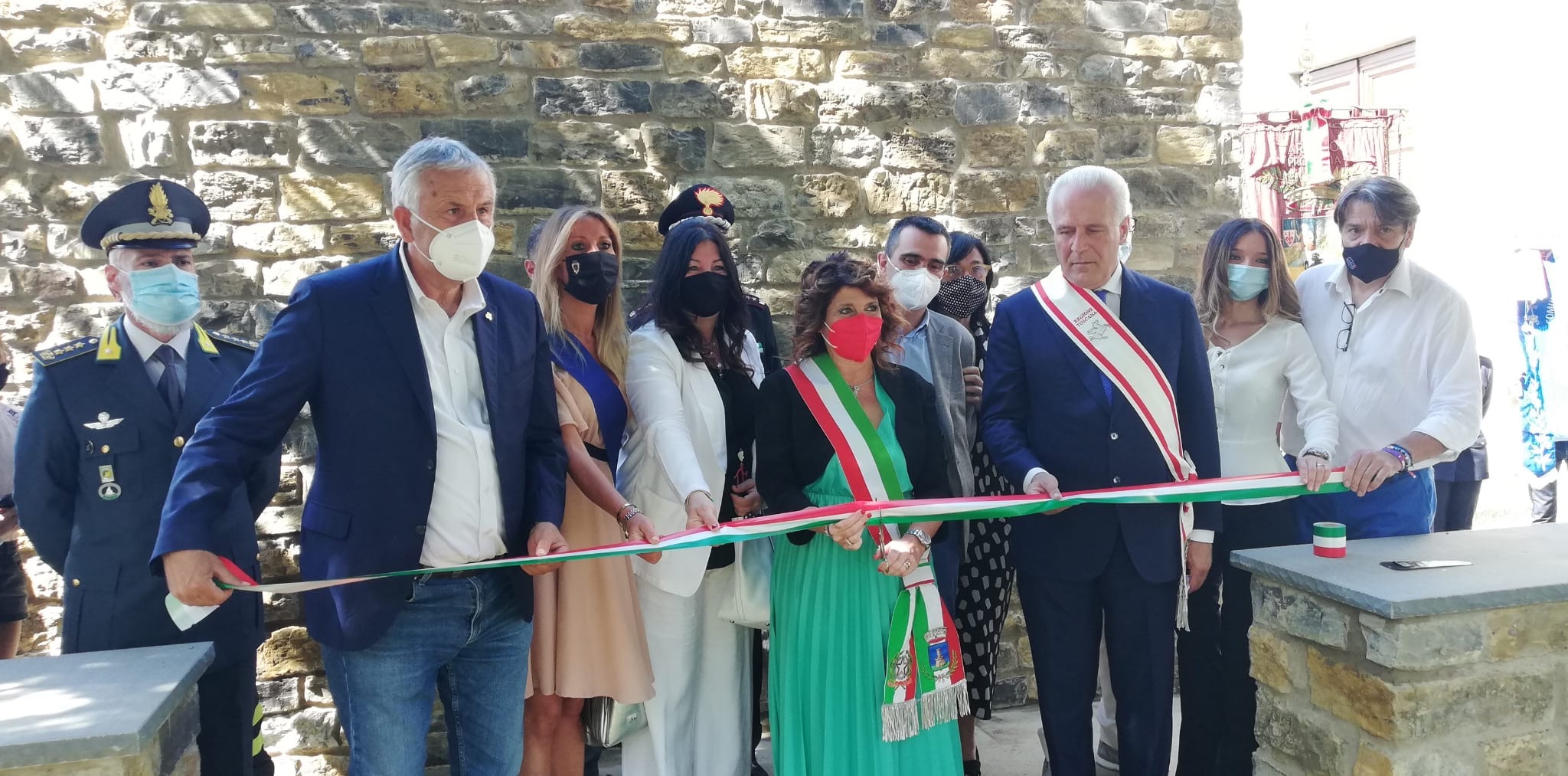 Celebrazioni 77esimo anniversario Eccidio di Civitella: inaugurato il restauro del monumento ai Martiri di Civitella e intitolazione del Parco della Memoria