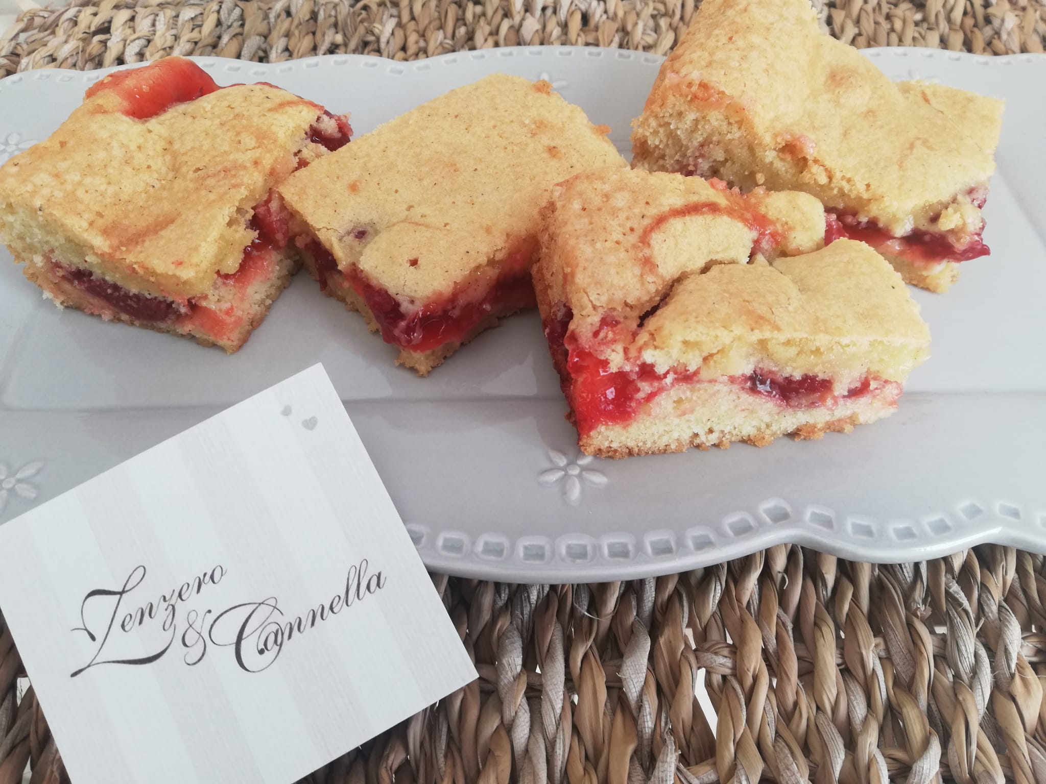 Coffee cake goloso alle ciliege