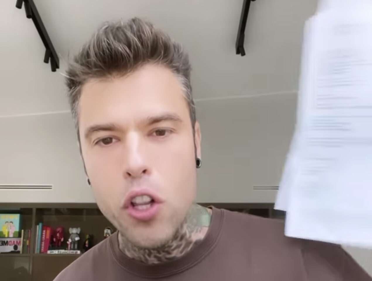 Fedez ‘perseguitato’ dal Codacons sbotta sui social: “Vergognatevi”