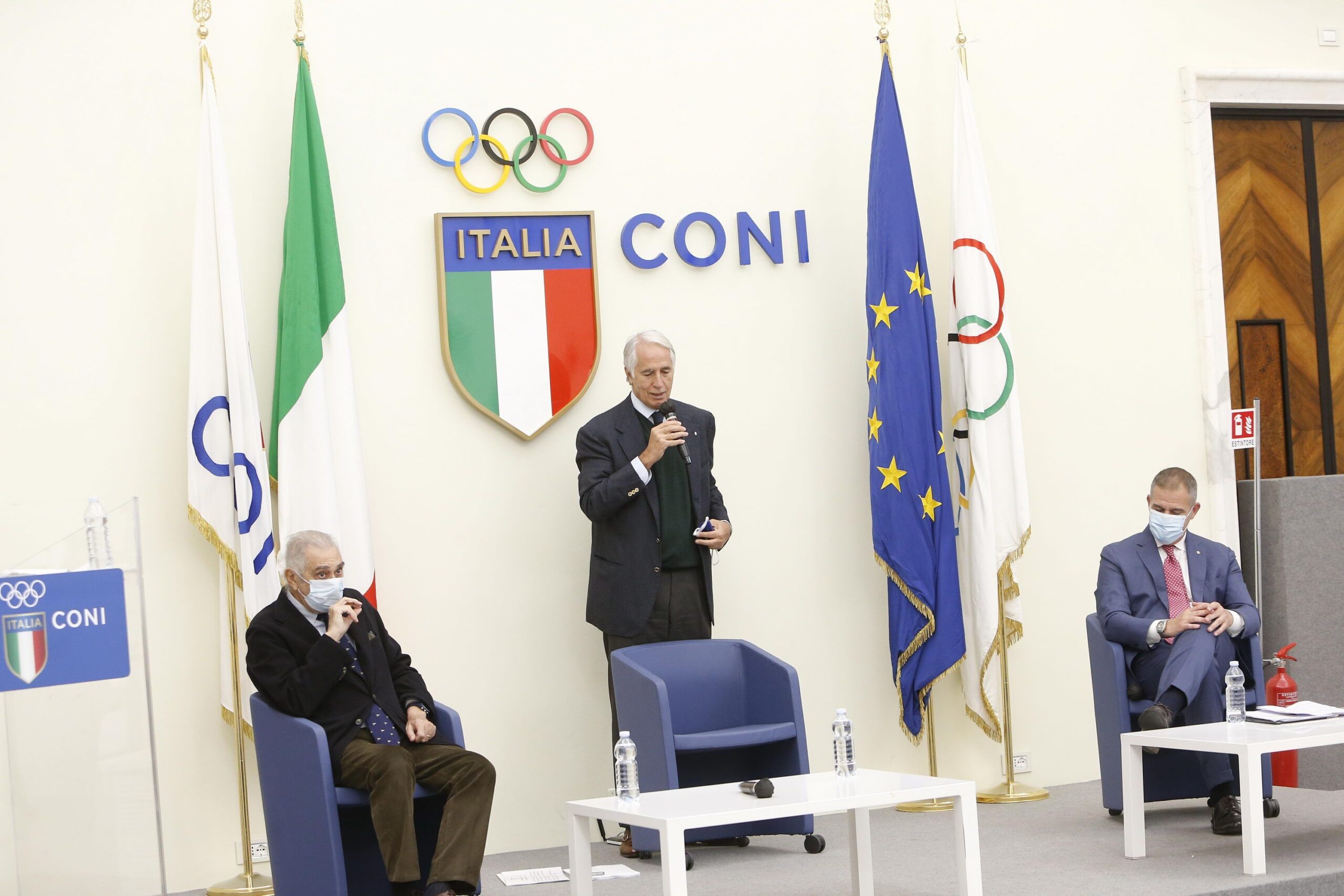 Oltre 300 candidature per la IV edizione del premio giornalistico “Estra per lo sport”