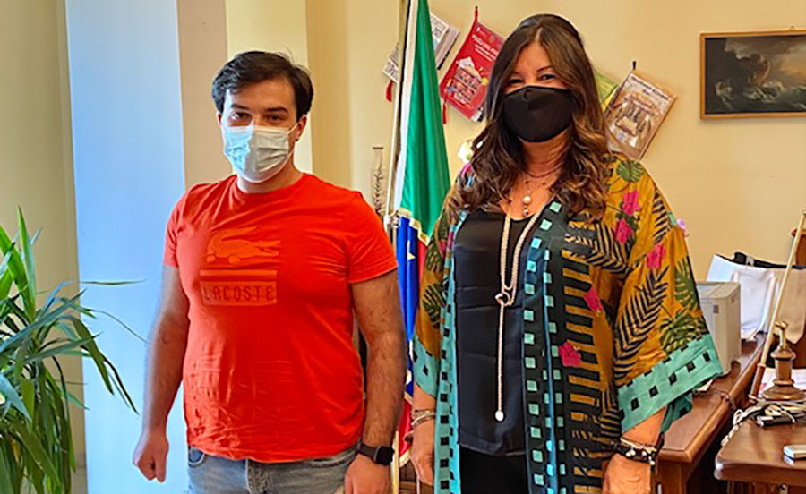 Matteo D’Abrosca in visita ad Arezzo, il Prefetto De Luca lo accoglie al Palazzo del Governo