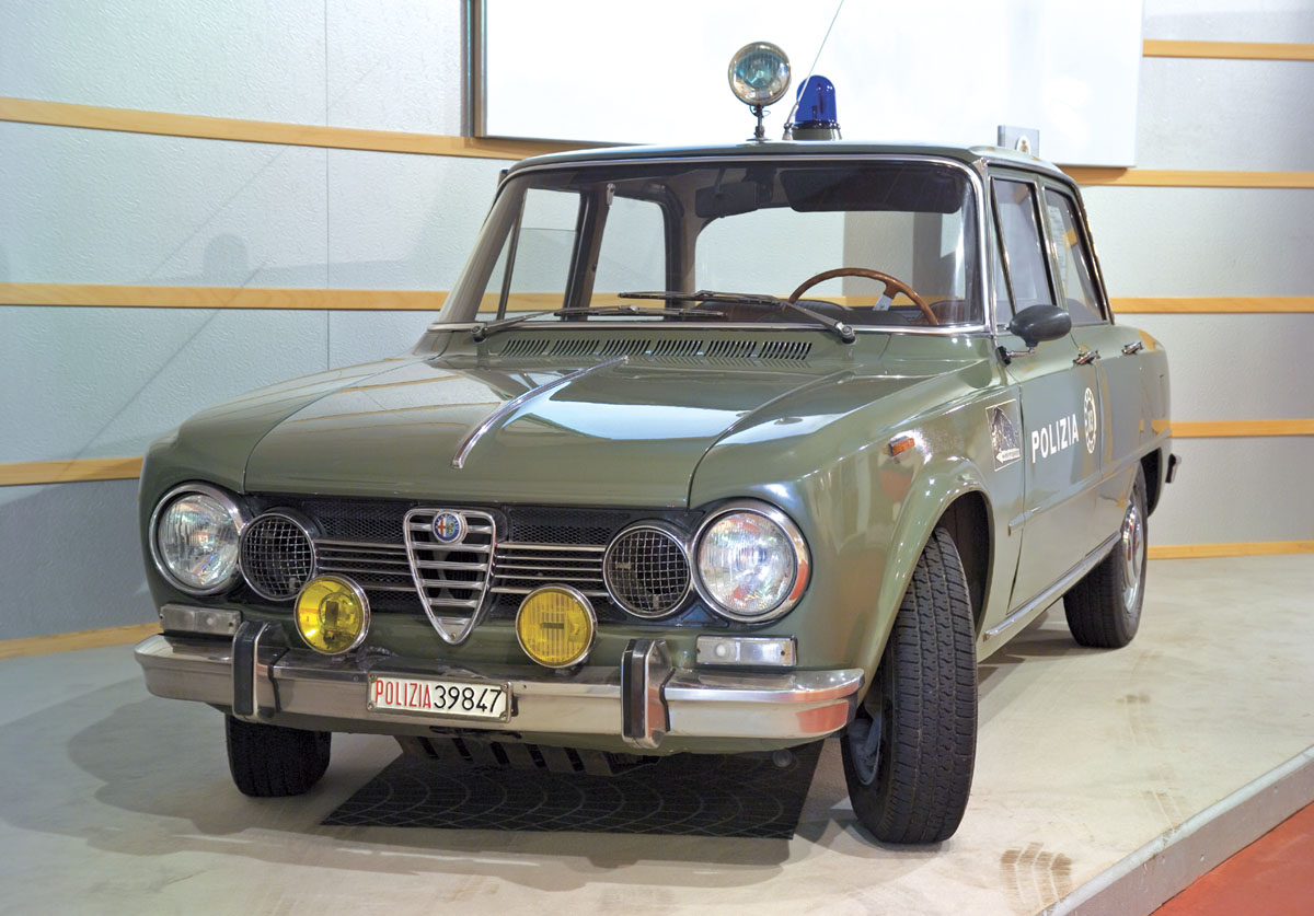 La Polizia di Stato ad “Arezzo Classic Motors” il 3 e 4 luglio ad Arezzo Fiere e Congressi