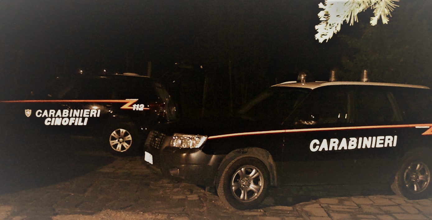 L’intervento dei carabinieri su due incidenti stradali nella notte
