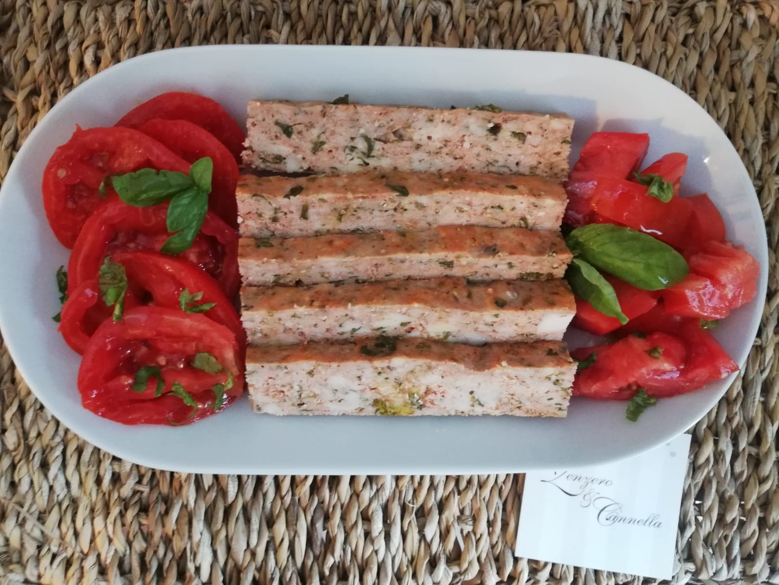 Mattonella di pollo al pomodoro e basilico