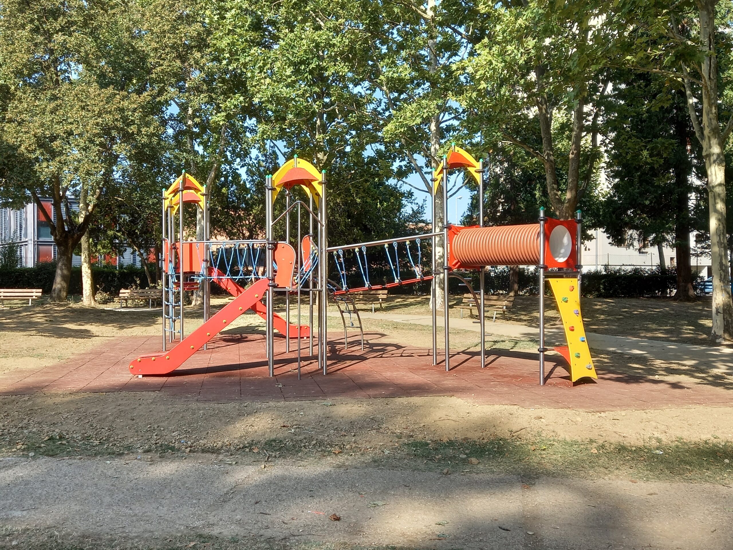 Parco Pertini, proseguono gli interventi di cura e valorizzazione dell’area verde