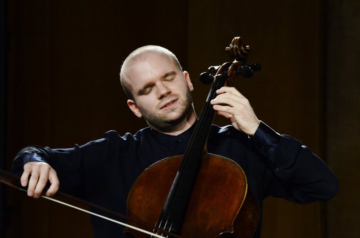 Giovedì 30 settembre il violoncellista Paolo Bonomini si esibirà a Casa Bruschi