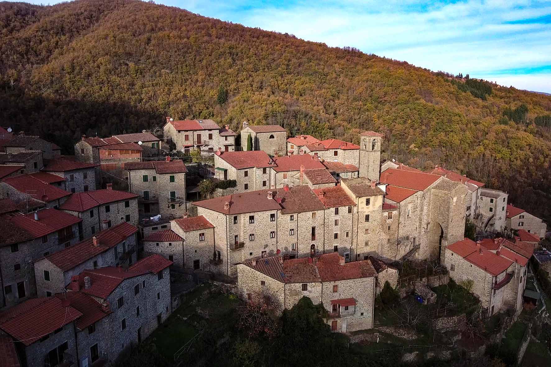 Una giornata di studi sull’arte casentinese con “I colloqui di Raggiolo”