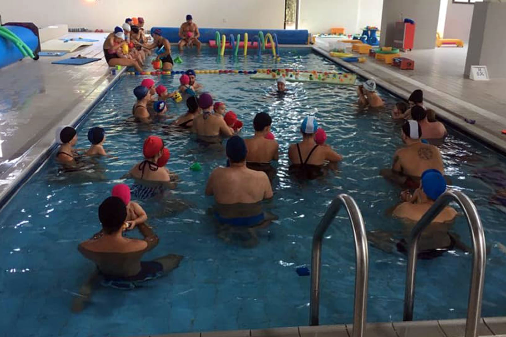 Nuoto e fitness: al via i corsi alla piscina di Foiano della Chiana